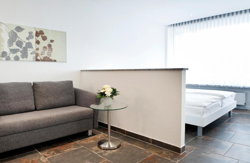 Appartements Am Kleeblatt Wuppertal Ruang foto