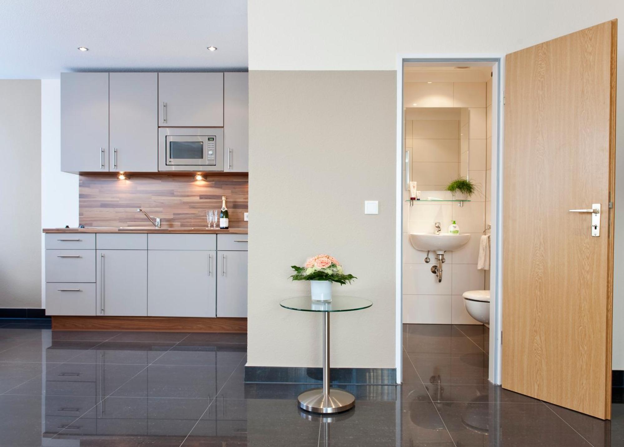 Appartements Am Kleeblatt Wuppertal Bagian luar foto